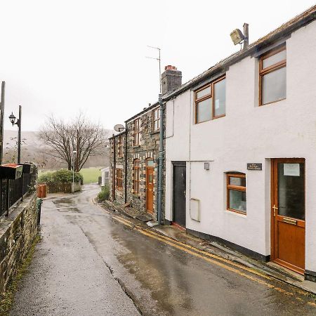 Triangle Inn Coachouse Rhayader Buitenkant foto