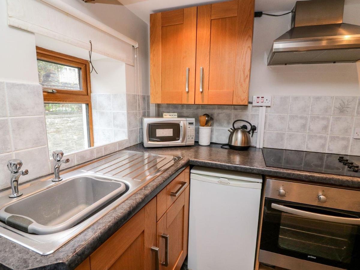 Triangle Inn Coachouse Rhayader Buitenkant foto